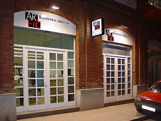 Esterior de la imprenta Art-fic